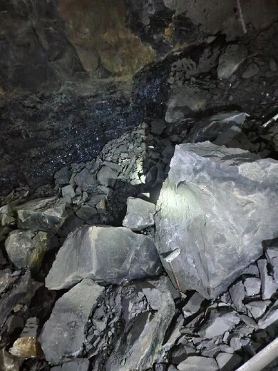 重慶彭水致裂管爆破施工隊(duì),32-980致裂管批發(fā)
