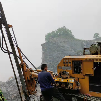 安徽芜湖隧道液氧爆破现场考察