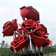 鏤空不銹鋼玫瑰花雕塑圖