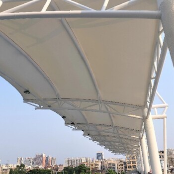 信宜市異形鋼加工膜結構停車棚工程加工制作及安裝服務