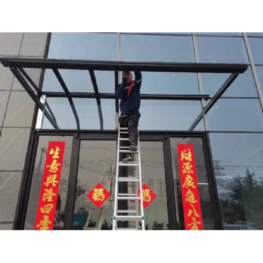 北京崇文生产铝合金雨棚厂家