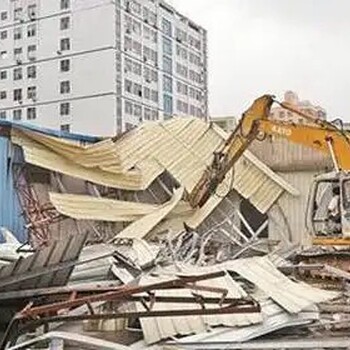 清城區(qū)鋼結(jié)構(gòu)閣樓拆遷拆除回收公司活動板房拆遷回收