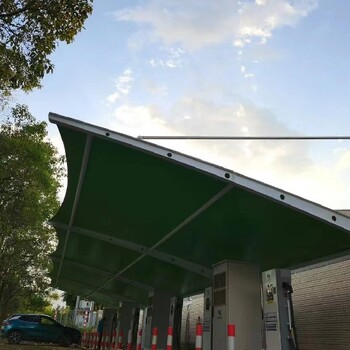 連平縣管桁架加工充電樁車棚工程
