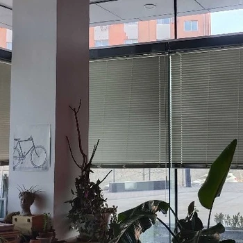 窗簾卷簾式大連安裝效果卷簾