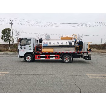 安徽藍牌瀝青灑布車多少錢一輛,瀝青灑布車價格