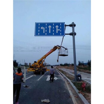 公路標(biāo)志桿按圖紙定制太原F型標(biāo)志桿