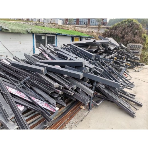 云浮废钢铁回收公司钢结构阁楼平台拆迁回收