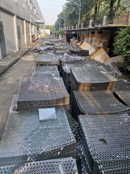 豐順縣廢鋼鐵回收價(jià)格各種工字鋼槽鋼回收