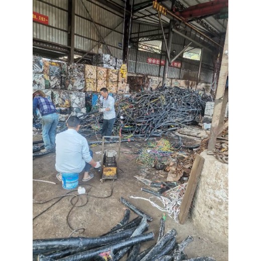 阳西县废钢铁回收厂家钢结构阁楼平台拆迁回收