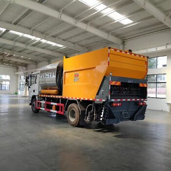 全新同步碎石封層車價格