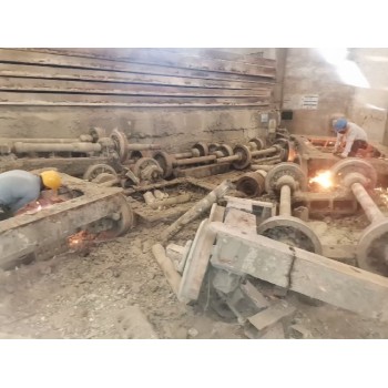 五华县废钢铁回收报价钢管排山管建材回收