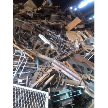 常平镇废钢铁回收厂家各种工字钢槽钢回收