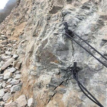 三门峡岩石静态破除的设备