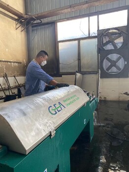 重慶安德里茨臥螺離心機(jī)控制柜