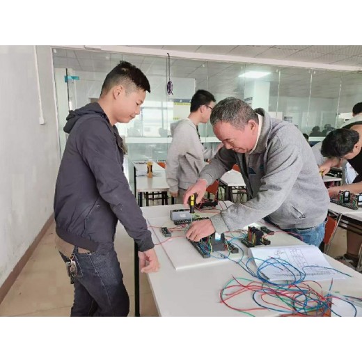 电工中级考证培训电焊工考题