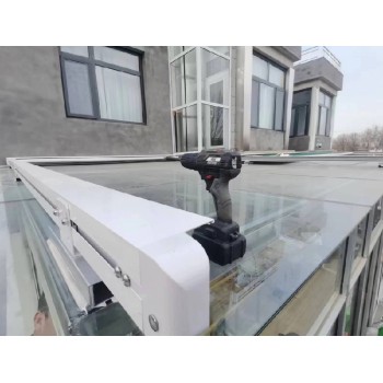 北京通州安装玻璃天窗电动蜂巢帘电话
