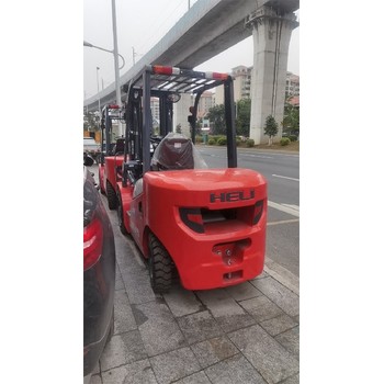番禺區(qū)4-5噸合力柴油叉車價(jià)格