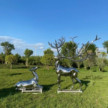 江西不锈钢鹿雕塑制作厂家安徽园林不锈钢鹿雕塑