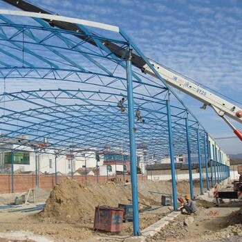 東莞鳳崗鎮(zhèn)鋼結(jié)構(gòu)廠房搭建鐵皮瓦房