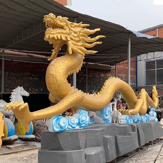 玻璃鋼龍頭噴水雕塑公園水景景觀雕塑制作