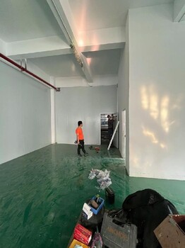 大嶺山彩鋼板隔墻工程無塵車間