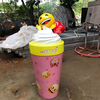 游樂場冰激凌雕塑廠家