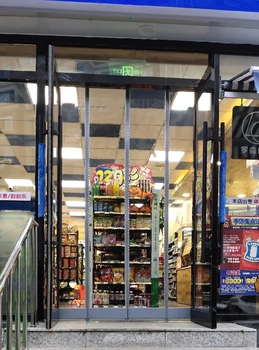 大連透明門簾磁性門簾價(jià)格