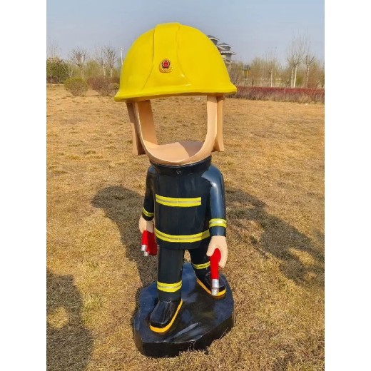 镂空露脸玻璃钢消防员雕塑标准