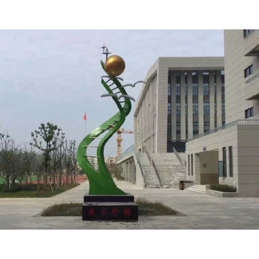 新疆校园雕塑定做厂家