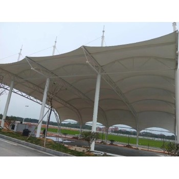 江西ETFE球场风雨棚维护膜结构