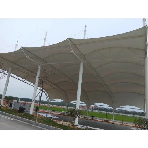 广东ETFE球场风雨棚膜材更换膜结构