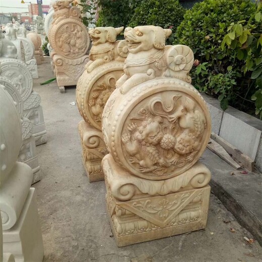 中式石雕抱鼓石門墩