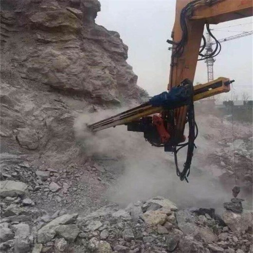 文山挖改钻机打岩石的效率