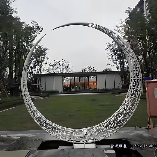 不銹鋼莫比烏斯環(huán)雕塑售樓部水景圓環(huán)雕塑金越雕塑