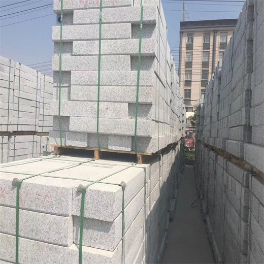 北京芝麻白石材批发,外墙干挂地铺路沿石矿山生产