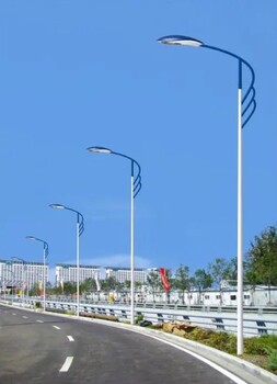 常德路燈桿價(jià)格合理,路燈桿多少錢一根