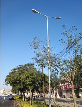 齊齊哈爾安裝路燈桿,10米路燈燈桿制造批發(fā)