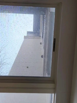 意美達(dá)框中框防護(hù)高清紗窗-外裝防貓紗窗-紗窗公司入戶測(cè)量