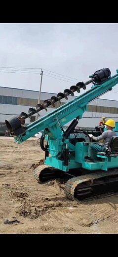 螺旋打孔臺車履帶式光伏打孔機