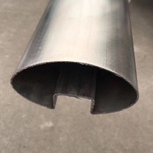 拉丝不锈钢凹槽管安装304不锈钢凹槽管