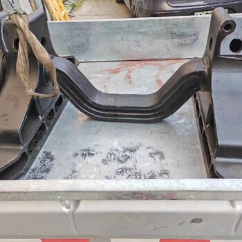 徐工礦山車配件礦山車美馳橋配件