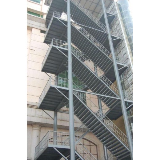 汕尾钢结构消防梯楼梯建设工程连廊钢桥