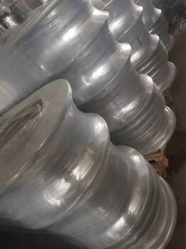 三一寬體礦山車配件差速器總成