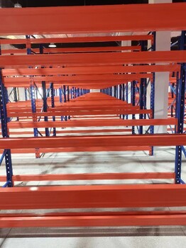 香港重型鋼結(jié)構(gòu)市場報(bào)價(jià),立體板材倉庫