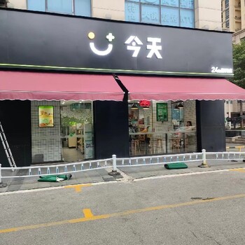 南寧曲臂伸縮篷批發手搖伸縮篷廠家