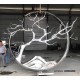 不锈钢铸造迎客松树雕塑图