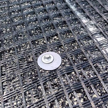 吉林白城瀝青路面玻纖格柵標準-雙經雙緯玻纖格柵生產企業