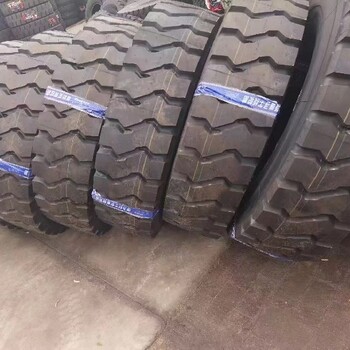 供應(yīng)臨工礦用寬體車配件價(jià)格寬體礦山車配件平衡軸總成