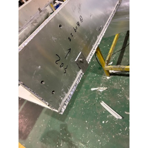 铝蜂窝板复合岩板定制不同尺寸装配式干挂岩板