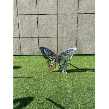 河南抽象玻璃钢蝴蝶雕塑厂家